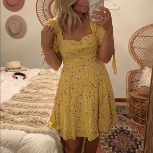 Lulus yellow floral dress